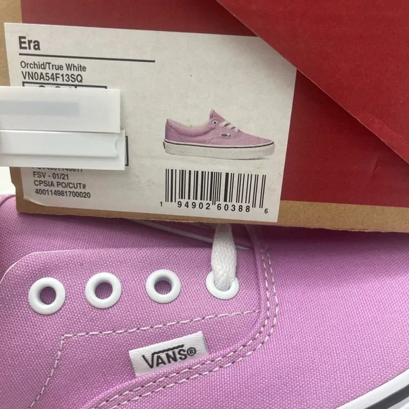 Vans WMNS Era
Orchid/True White Sneakers
VN0A54F13SQ Lavender Accents - Picture 16 of 16